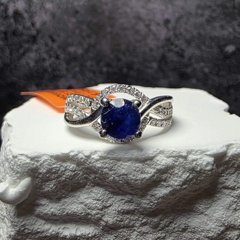 Size 7 1.33ct Natural Sapphire & Moissanite Ring 925 Silver GGL Certified